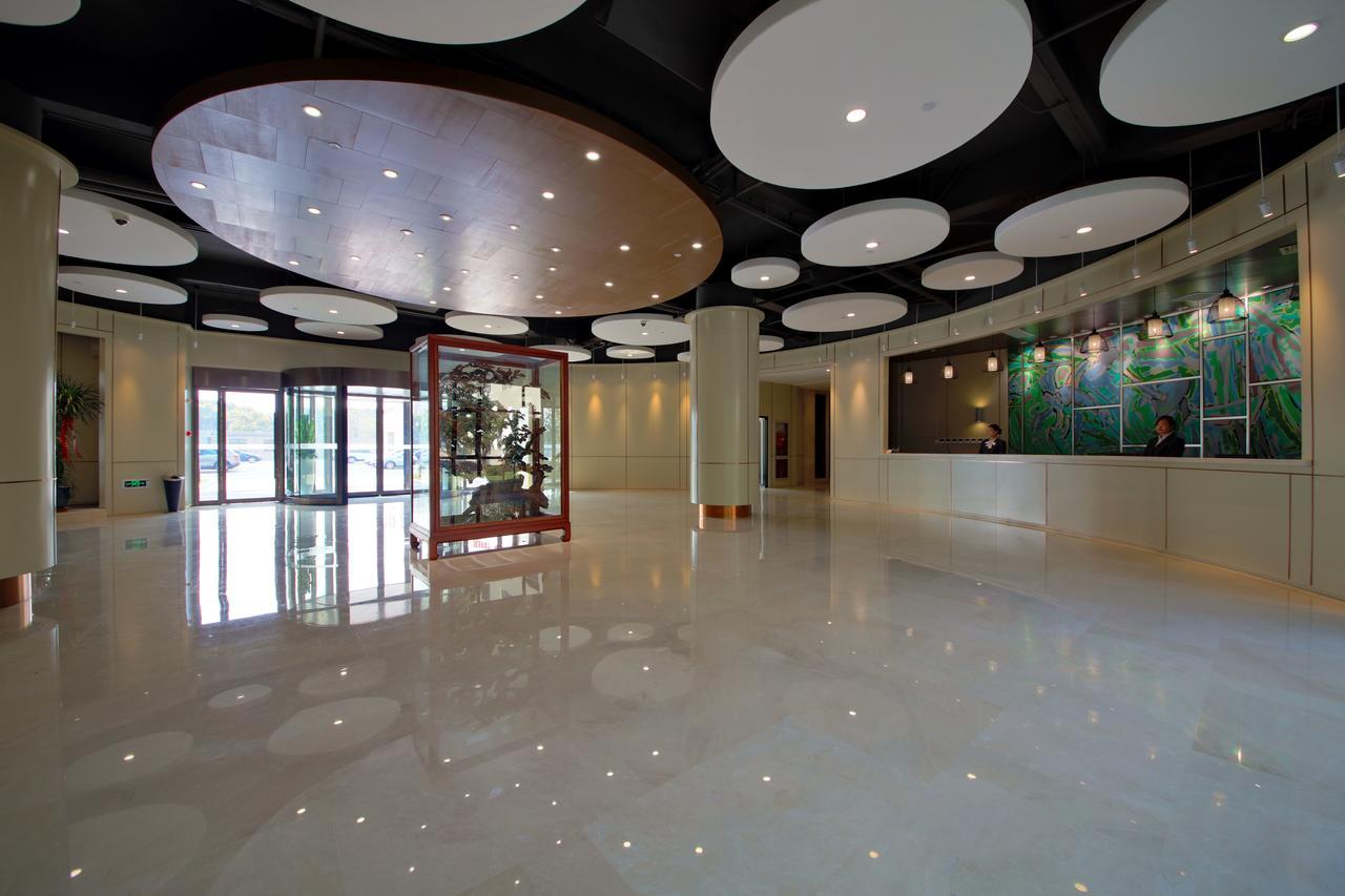 Linzhen Hotel Shanghai